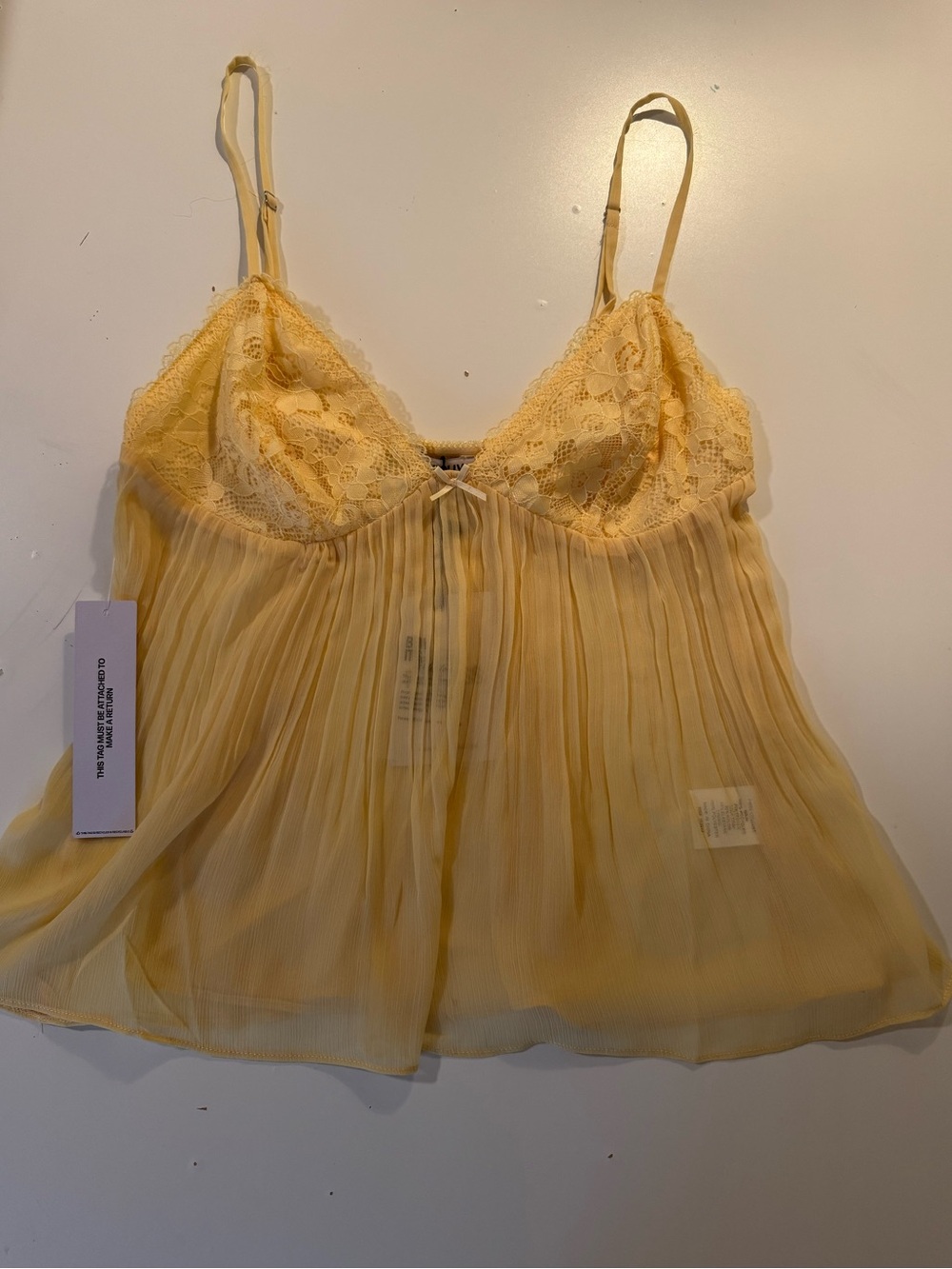 Princess Polly Zami Pleat Top in Lemon